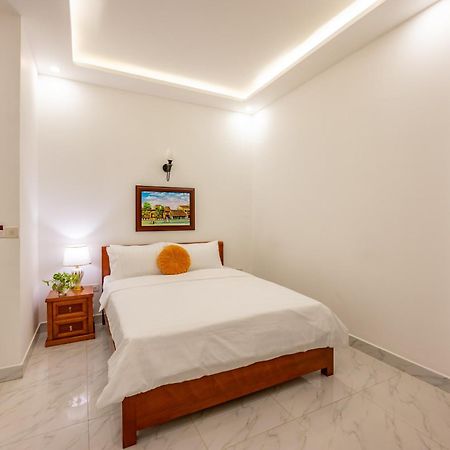 Golden Sun Hotel Хойан Экстерьер фото